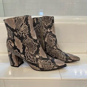 Marc Fisher snakeskin boots size 8